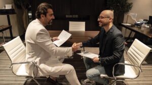 The borad” يجمع العديد من النجوم..!!