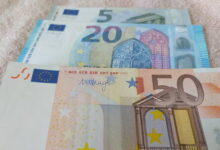التضخم في منطقة اليورو يتسارع ويصل إلى هذا المستوى..!