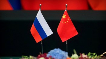 روسيا والصين لا يطمحان لحكم العالم